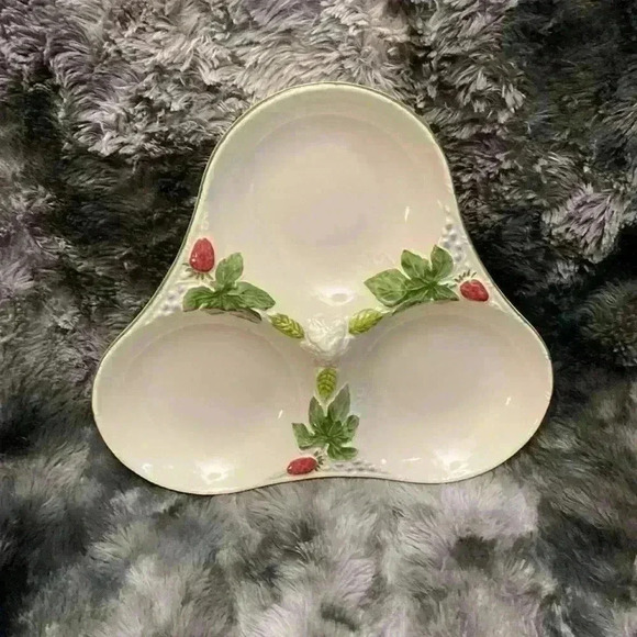 Country Berried Mikasa serving dish and pickle  dish - Picture 5 of 15